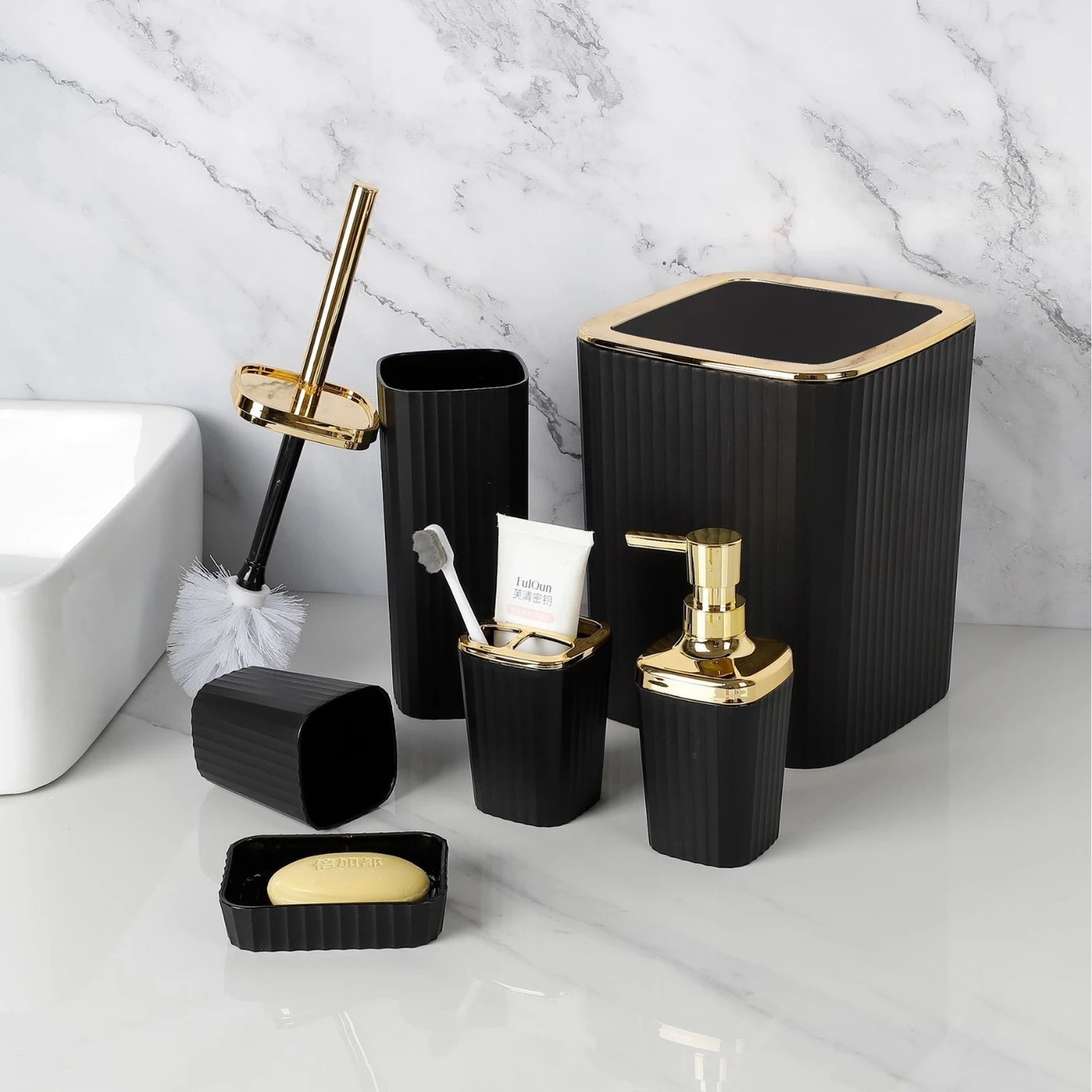 6pcs Toilet Set variation 6