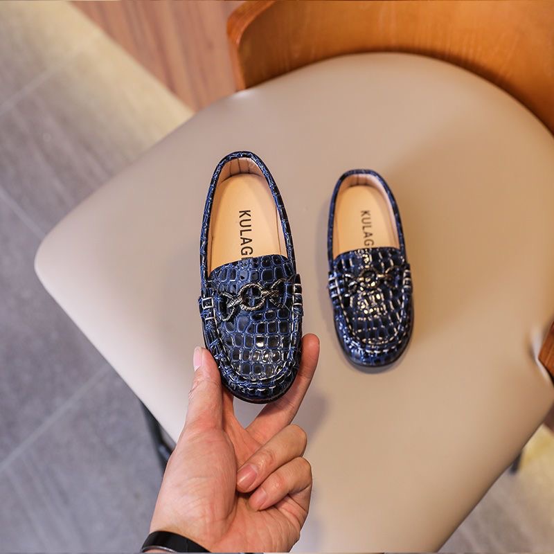 Croc patterned loafers  variation 3