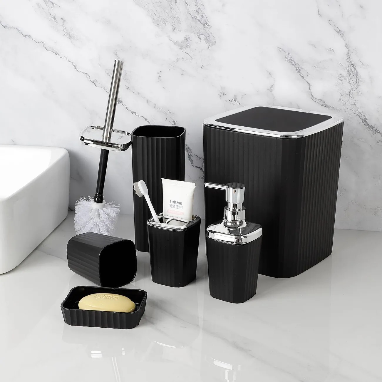 6pcs Toilet Set variation 5